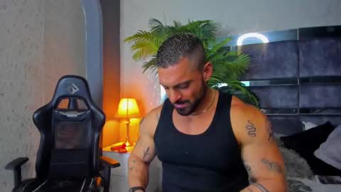 Snapshot of dennis_cox_ chatting on 02-10-25, 02:26 dennis_cox_ online show from 02-10-25, 02:26