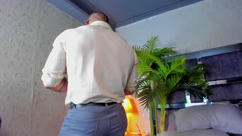 Snapshot of dennis_cox_ chatting on 02-15-25, 03:28 dennis_cox_ online show from 02-15-25, 03:28