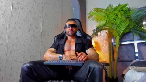 Snapshot of dennis_cox_ chatting on 02-22-25, 05:44 dennis_cox_ online show from 02-22-25, 05:44