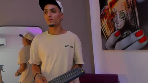 Snapshot of dennis_kinsey chatting on 02-28-26, 07:26 Dennis Kinsey online show from 02-28-26, 07:26