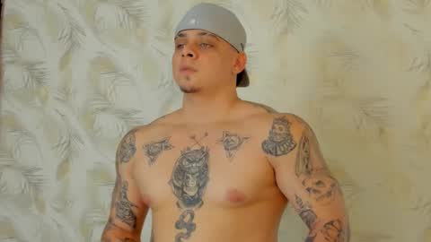 Snapshot of dennis_munera chatting on 12-06-24, 01:22 dennis munera online show from 12-06-24, 01:22