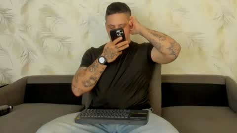 Snapshot of dennis_munera chatting on 12-10-24, 11:00 dennis munera online show from 12-10-24, 11:00