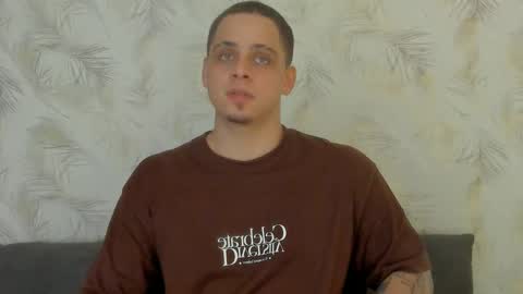 Snapshot of dennis_munera chatting on 01-06-25, 07:56 dennis munera online show from 01-06-25, 07:56