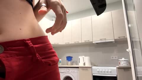 Denni online show from 10-12-25, 03:22