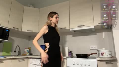 Denni online show from 12-18-25, 05:52