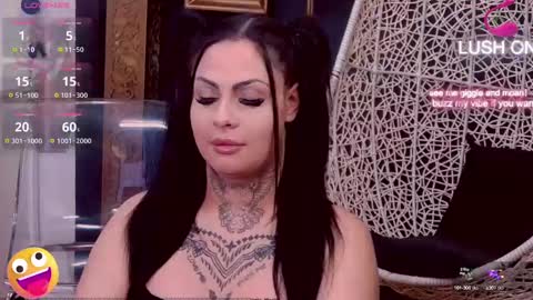 Snapshot of denychantall chatting on 12-06-24, 04:28 denychantall online show from 12-06-24, 04:28