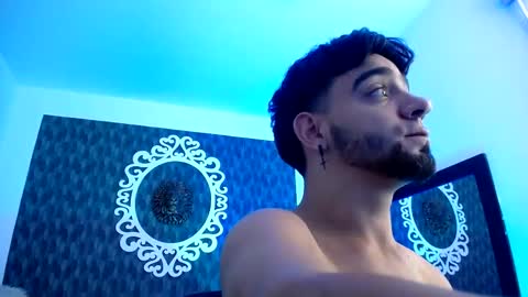 Dereck  online show from 11-12-25, 08:52