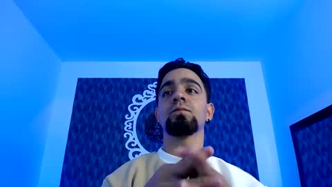 Dereck  online show from 11-20-25, 09:03