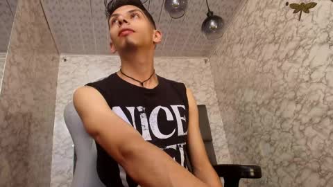 Dereck online show from 12-19-25, 10:33