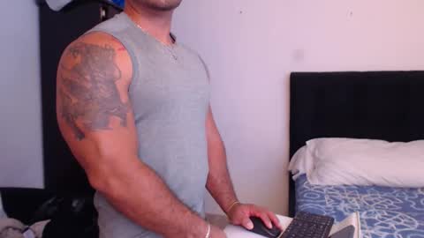 Derek online show from 10-16-25, 02:51