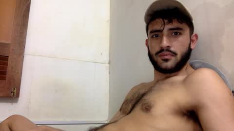 Snapshot of derek_smiith chatting on 09-10-25, 09:31 Derek smiith online show from 09-10-25, 09:31