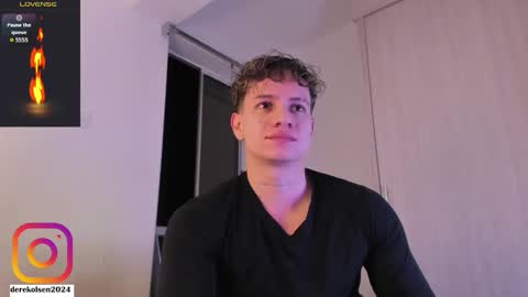 Derek  IG Derekolsen2024 online show from 10-21-25, 03:18