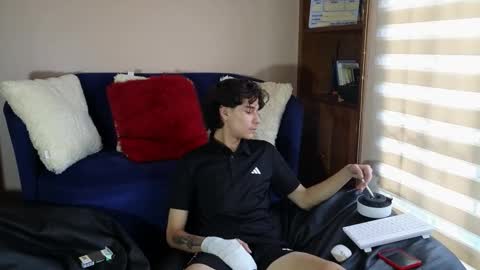 Derek online show from 01-14-26, 09:31