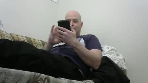 derf007 online show from 02-25-25, 08:41
