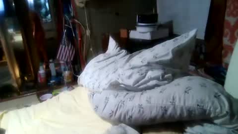 Snapshot of derick1961 chatting on 07-04-26, 08:37 derick1961 online show from 07-04-26, 08:37