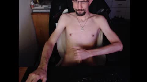 dermattes online show from 11-15-25, 02:57