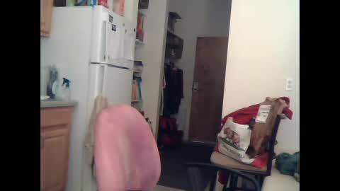 derrickkearley2055 online show from 03-08-25, 04:23