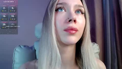 Ari online show from 11-23-25, 05:13