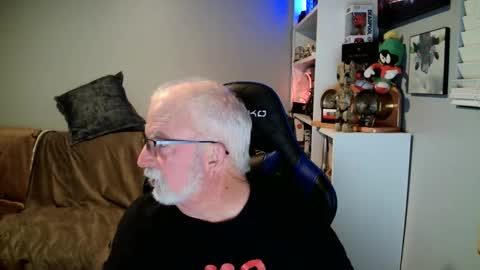 Snapshot of desertknight56 chatting on 12-04-24, 03:26 D K online show from 12-04-24, 03:26