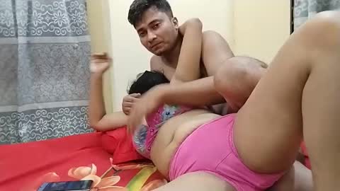 Snapshot of deshibirds chatting on 09-08-25, 02:27 deshibirds online show from 09-08-25, 02:27