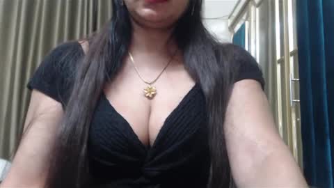 Maisa online show from 12-09-24, 08:44