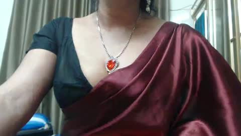 Maisa online show from 12-30-24, 08:36