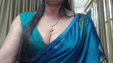 Maisa online show from 02-02-25, 09:23