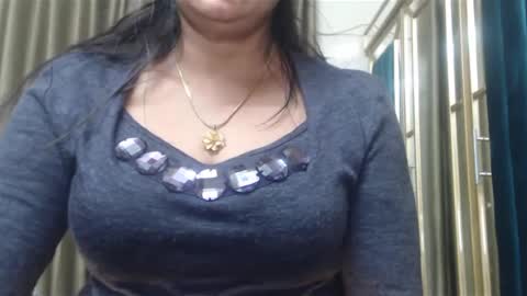 Maisa online show from 02-13-25, 07:10