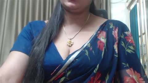 Maisa online show from 02-16-25, 10:32