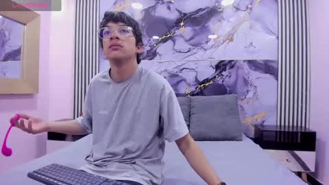 desire_ecstasy online show from 10-22-25, 01:33