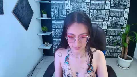 Desiring Angel online show from 11-16-25, 03:56