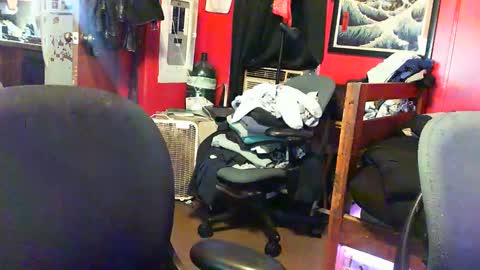 Snapshot of desolation2012 chatting on 09-21-25, 08:27 desolation2012 online show from 09-21-25, 08:27