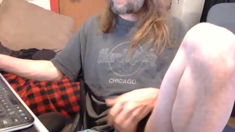 Snapshot of desolation2012 chatting on 11-11-25, 09:09 desolation2012 online show from 11-11-25, 09:09