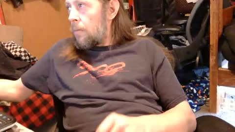 Snapshot of desolation2012 chatting on 11-20-25, 06:13 desolation2012 online show from 11-20-25, 06:13