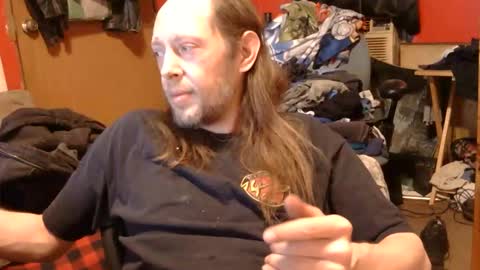 Snapshot of desolation2012 chatting on 02-26-26, 10:14 desolation2012 online show from 02-26-26, 10:14