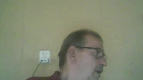 Snapshot of destelp chatting on 09-20-25, 01:56 destelp online show from 09-20-25, 01:56