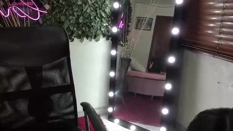 Destiny online show from 11-11-25, 12:05