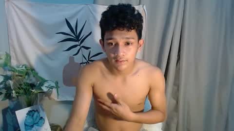 Snapshot of destroyer_joshx chatting on 10-19-25, 06:08 destroyer_joshx online show from 10-19-25, 06:08