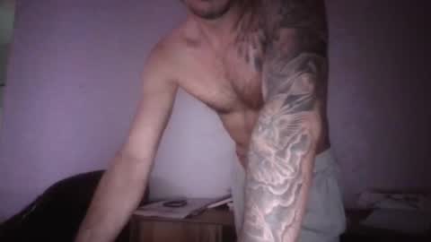 Snapshot of destrudoxxx chatting on 01-31-26, 09:02 Destrudo online show from 01-31-26, 09:02