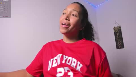 Snapshot of desty_y chatting on 10-14-25, 03:07 desty_y online show from 10-14-25, 03:07