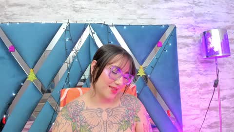 Deva Blue online show from 12-11-24, 08:04