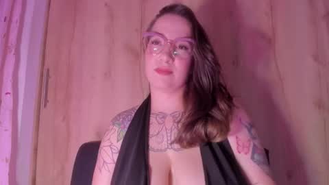 Deva Blue online show from 09-11-25, 03:50