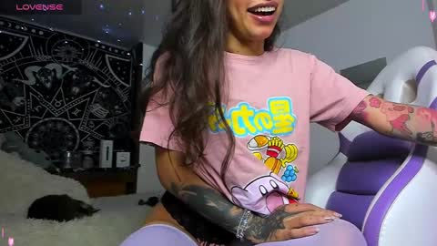 Gi HELP ME REACH 50 THUMPS UP 3 online show from 02-24-25, 01:46