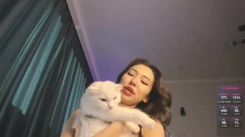Snapshot of devaivy chatting on 09-24-25, 11:02 Deva online show from 09-24-25, 11:02