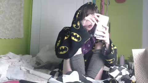 poutyangel online show from 11-04-25, 02:05