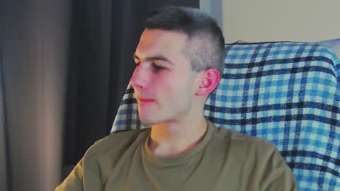 devin_ho online show from 01-17-25, 01:56