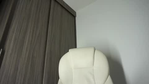 Devin Hunter online show from 12-23-24, 03:29