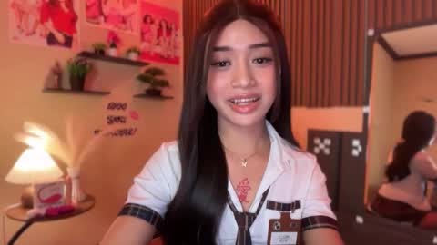 Devine Greyson online show from 10-07-25, 01:08