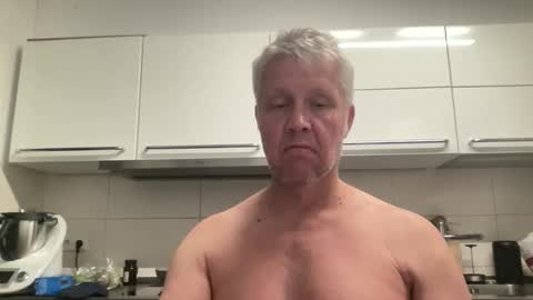 Devon online show from 09-08-25, 09:14