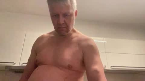 Devon online show from 11-16-25, 11:43